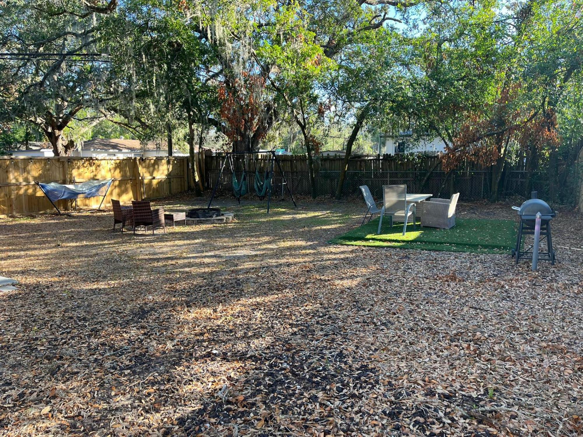 Holiday home Cozy In Near Ybor & Busch Gardens *